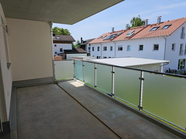 Neubau! 3 Zi. Wohnung im 1. OG mit Balkon im Baugebiet Ellmosener Wies am Ortsrand von Bad Aibling
