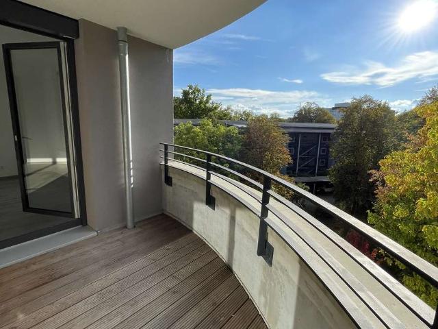 Neubau: 3 Zimmer Wohnung mit Dachterrasse, Loggia & 2 Stellplätzen im Antonsviertel, Whg. 47