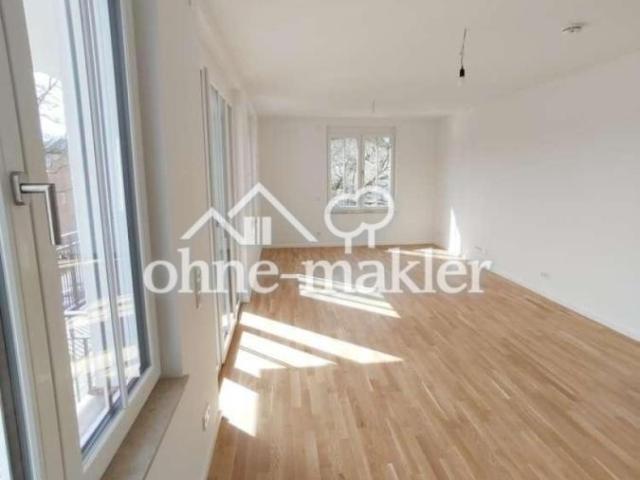 Neubau 3 Zimmer Wohnung mit Fußbodenheizung, EBK, Balkon, Tiefgarage