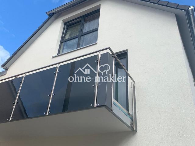 NEUBAU 1OG Maisonettewohnung „Luisa“ möblierte 2 Zimmer mit Balkon, groß, hell in Wü/Lengfeld
