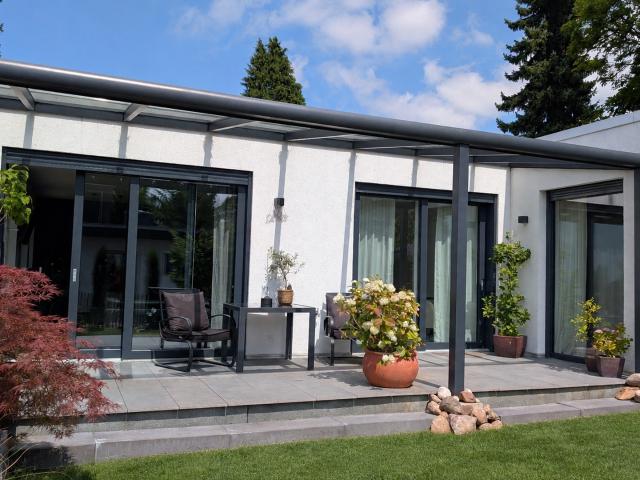 Neubau 2023 · Sackgasse · Köln Blick · provisionsfrei · ruhig + stadtnah · Bungalow · 360° Tour