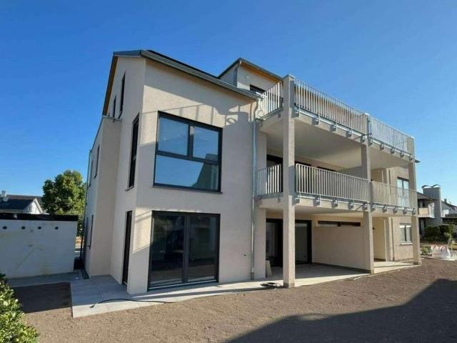 NEUBAU 2 Zi. Dachwohnung * 78QM * Helle Ruheoase mit Loggia * Zentral & modern