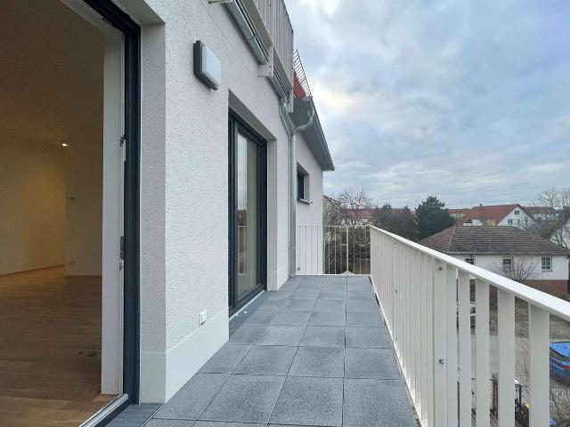 NEUBAU * 2 Zimmer * 2. OG * Fußbodenheizung * Parkett * BALKON * 12/26