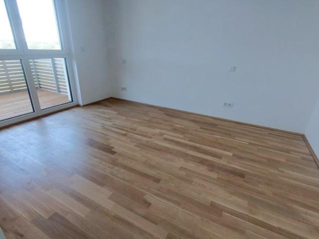 Neubau! 2 Zimmer Wohnung mit riesigem Balkon und Tiefgarage ERSTBEZUG