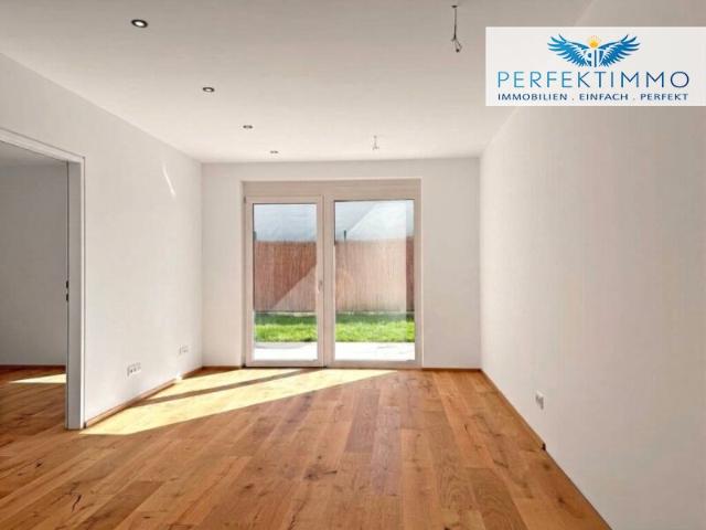 Neubau: 2 Zimmer Wohnung mit Terrasse und Garten Top 2