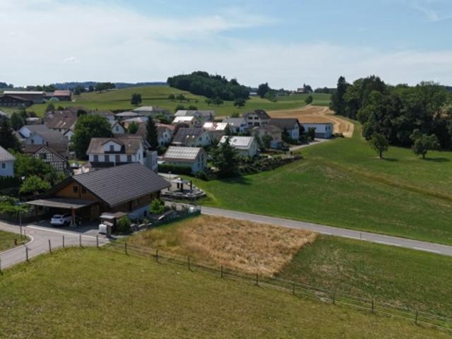 Neubau 5.5 Zi. Doppeleinfamilienhaus an erhöhter Wohnlage mit Weitsicht in Amlikon Bissegg Haus A