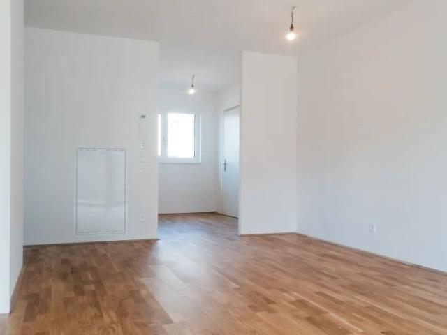 NEUBAU! Charmante Gartenwohnung Nähe B&R!