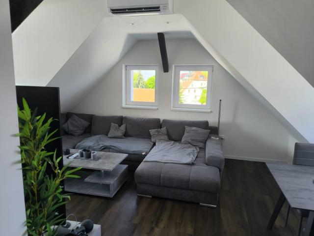 Neubau BAFA/KfW 85m² 2,5 ZKB helle DG Wohnung, 2 begehbare Kleiderschränke, 3fach Verglasung