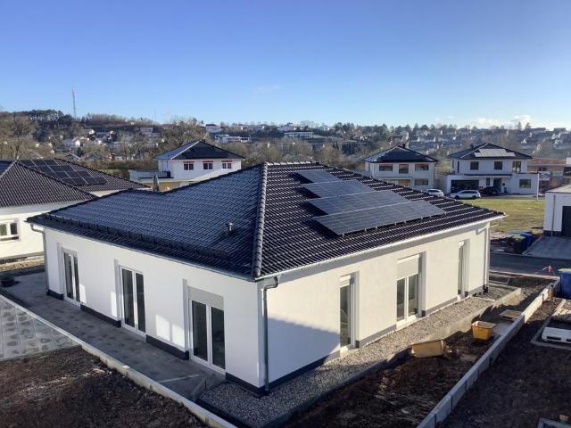 Neubau Bungalow mit Doppelgarage im Neugebiet Marien Höhe