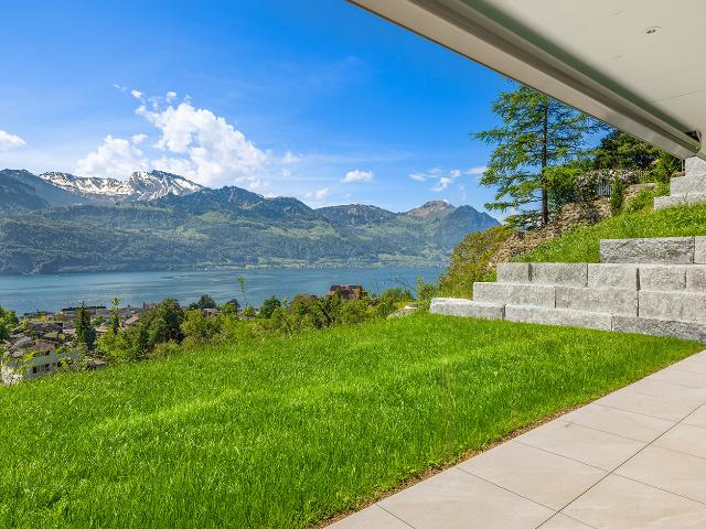 Neubau Gartenwohnung mit unverbaubarer Seesicht
