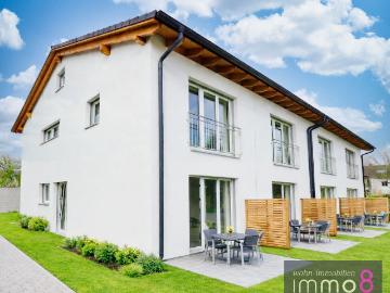 Neubau: Gehobenes Wohnen mit Stil und kleinem Garten perfekt für Ihre Familie