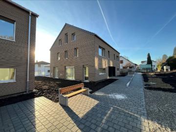 Neubau Doppel und Reihen EFH nähe Altstadt und Rhein, nur noch wenige Häuser verfügbar
