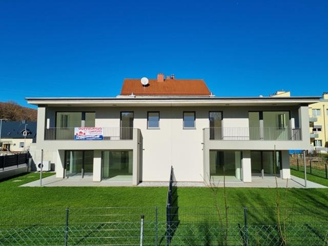 NEUBAU DOPPELHAUS IN SONNIGER LAGE
