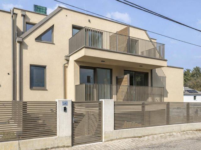Neubau Doppelhaushälfte 1140 Wien | Garten + Dachterrasse | 4 5 Zimmer | Ruhelage | Erstbezug