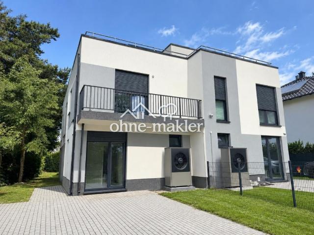 Neubau Doppelhaushälfte A+ in Berlin Müggelheim – 150 m², große Dachterrasse, provisionsfrei
