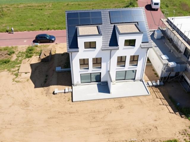 Neubau Doppelhaushälfte in Nackenheim Erstbezug Familienfreundlich Energieeffizient
