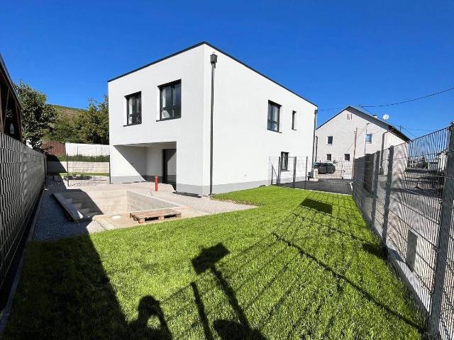 Neubau Doppelhaushälfte in Sierning | 165 m² | Süd / Ostgarten | Erstbezug | provisionsfrei