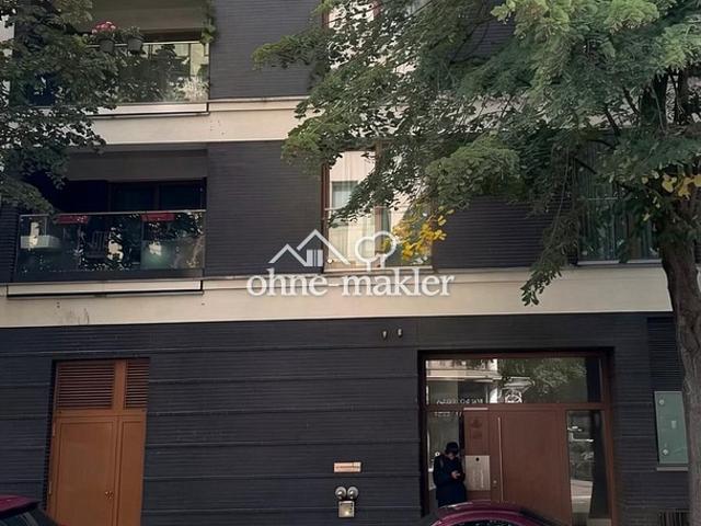 Neubau Dachgeschoßwohnung in Mitte, unbefristete Vermietung, optional möbliert