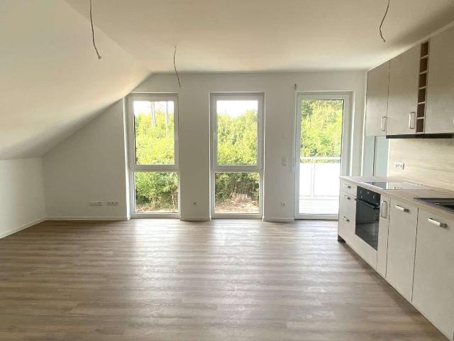 Neubau Dachgeschosswohnung mit Balkon, Stellplatz & Einbauküche
