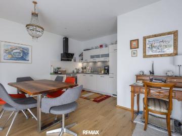 Neubau Dachgeschosswohnung mit Südbalkon inkl. Tiefgaragenplatz in Villach