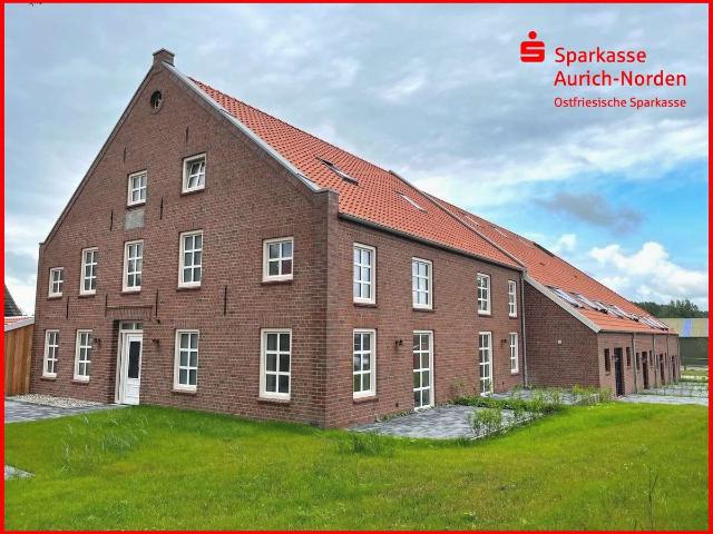 Neubau Eigentums /Ferienwohnungen in ruhiger Wohnlage im Rundwarftendorf Rysum in der Krummhörn