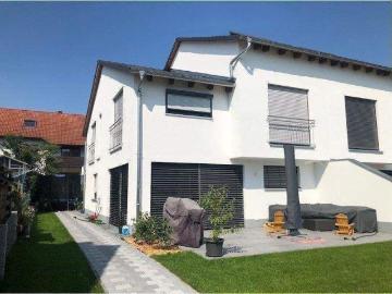 Neubau einer Villendoppelhaushälfte in Bestlage