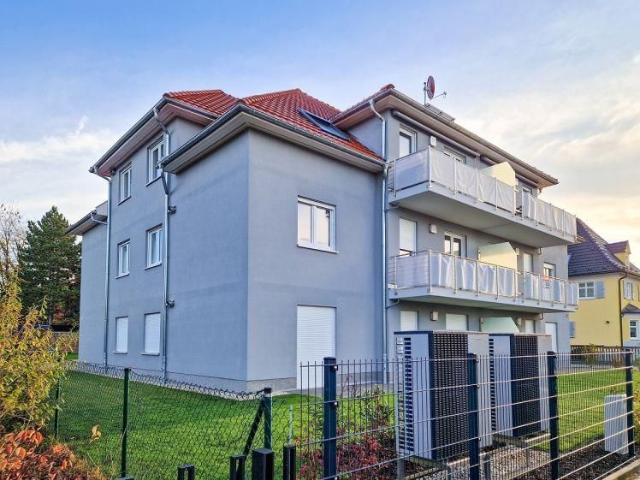 Neubau Erstbezug*4 Raum WE* Terrasse*Stellplatz*Bad+Gäste WC* Keller*Wärmepumpe* Fußbodenheizung