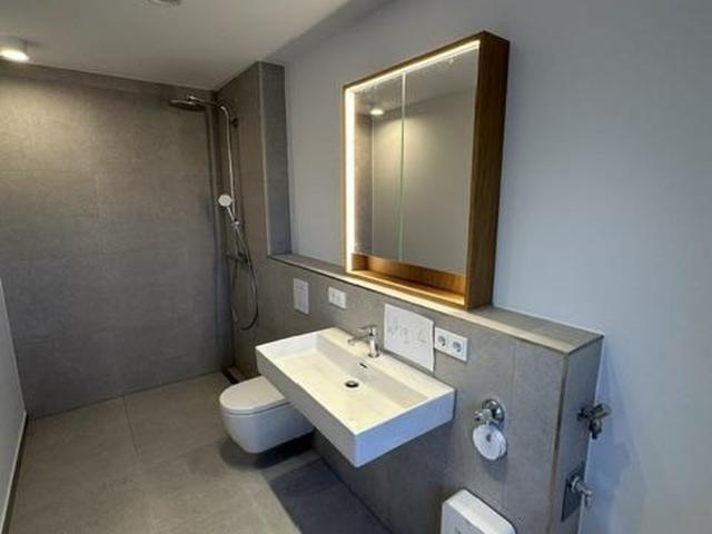 Neubau Erstbezug Maisonette 3 ZW inkl. EBK, Balkon, Stellplatz, Keller, ca. 69m² Wfl