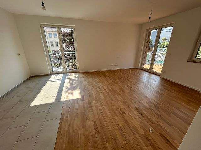 Neubau Attraktive 3 Zimmer Wohnung mit Loggia und Tiefgaragenstellplatz zu vermieten!