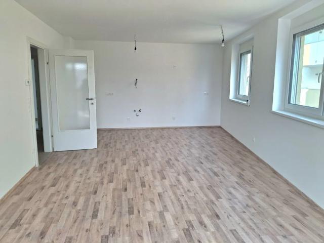 Neubau Erstbezug: Elegante 3 Zimmer Wohnung zum Wohlfühlen
