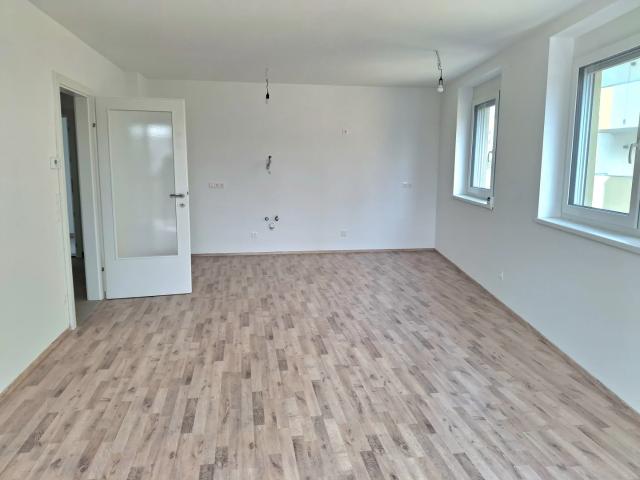 Neubau Erstbezug: Elegante 3 Zimmer Wohnung zum Wohlfühlen