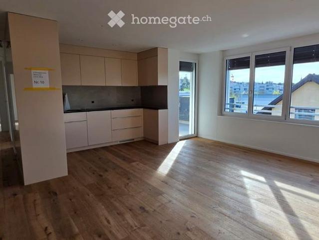 Neubau Erstbezug | Helle 3.5 Zimmer Wohnung mit Balkon | Kreuzlingen