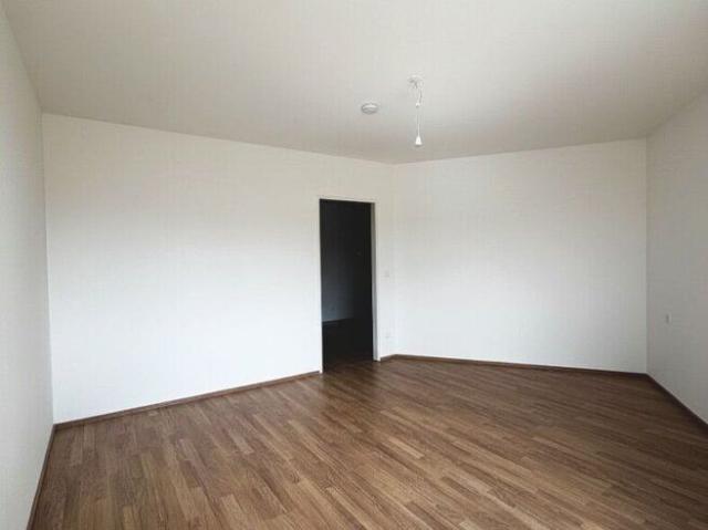 Neubau Erstbezug im „ein viertel grün“ – hochwertig wohnen mit Balkon & Tiefgarage