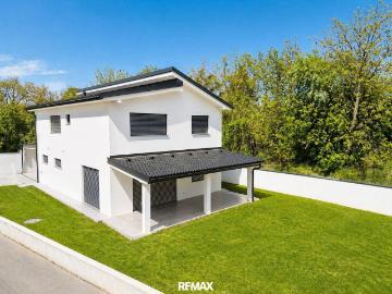 NEUBAU ERSTBEZUG in Bad Sauerbrunn – modernes Einfamilienhaus mit Garten, Terrasse, Carport & Top Ausstattung!