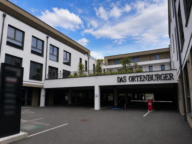 Neubau Erstbezug in bester Lage mit Bergblick