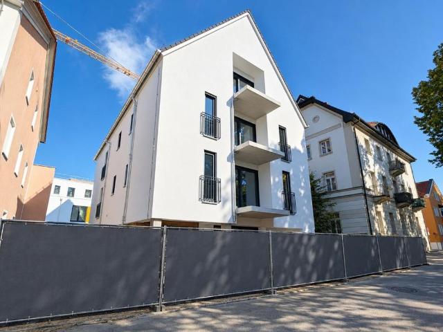 NEUBAU ERSTBEZUG IN EXPONIERTER LAGE