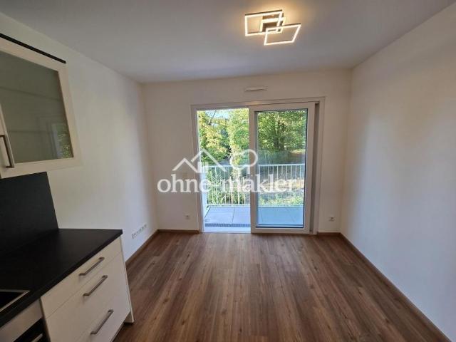 Neubau Erstbezug sofort verfügbar! Exklusive 2 Zi Wohnung mit EBK und Balkon sowie Tiefgarage