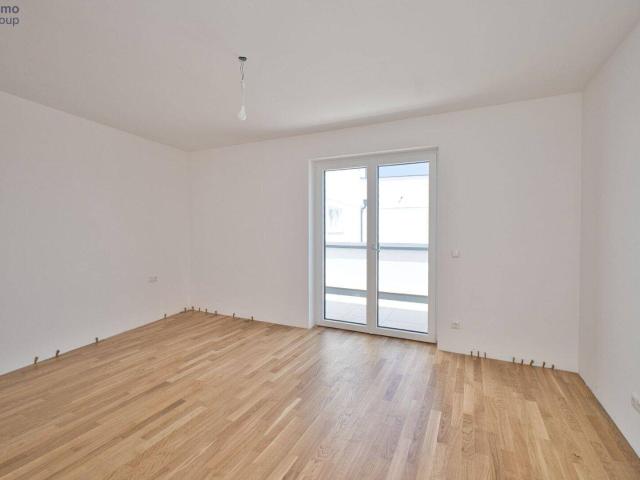 Neubau Erstbezug Traun: 2 Zimmer, 58 m², Loggia, Top 18