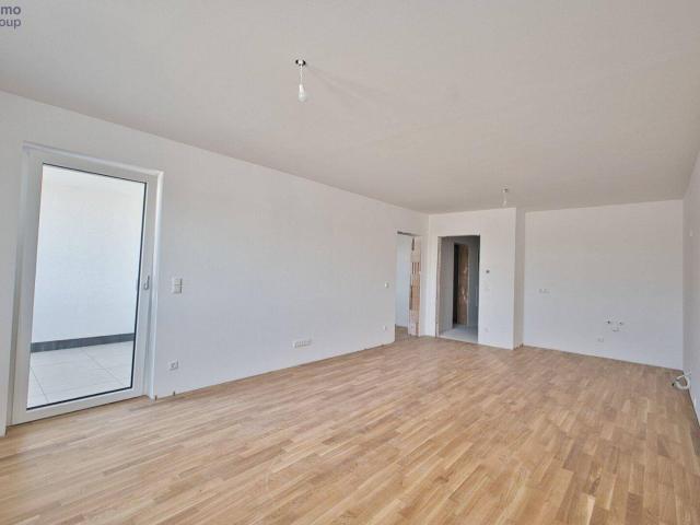 Neubau Erstbezug Traun: 2 Zimmer, 68 m², Loggia, Top 13