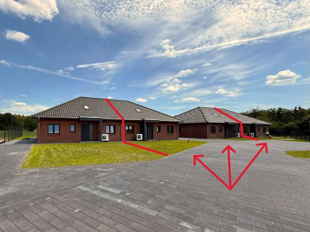 Neubau Erstbezug | 3 DHH ab 350.000 € | 120 m² + 80 m² Ausbaureserve | Effizienzhaus 55 | Feldblick