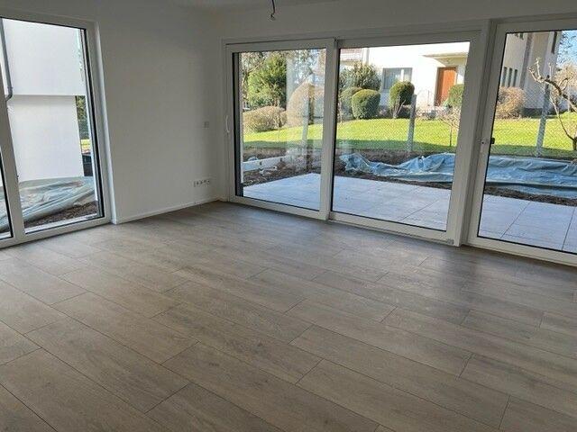 Neubau Erstbezug, 3 ZKB Terrassen ETW/ Garten in bevorzugter Wiesbadener Wohnlage mit TG Platz