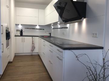 Neubau, exklusive 4 Zimmer Wohnung mit hochwertig ausstattung