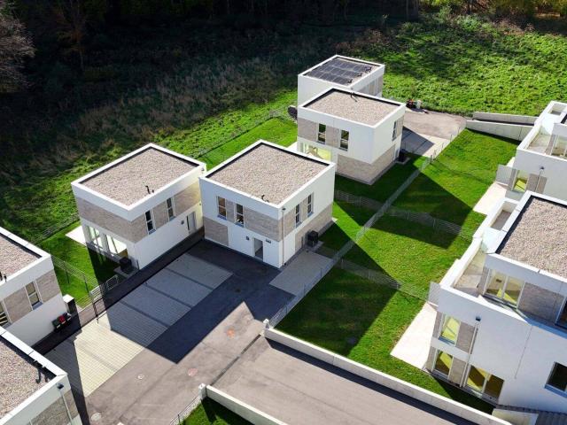 Neubau Haus mit Garten nahe Wien – THE TREELINE MIETKAUF Möglichkeit