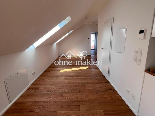 Neubau* Helle 2 Zi. Whg im DG mit Dachgauben + Dachfenster