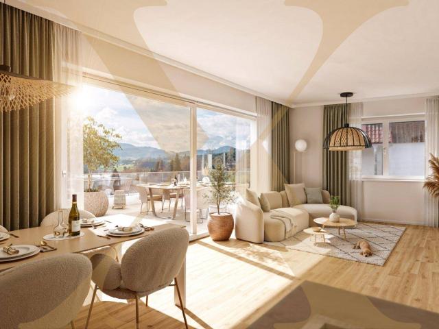Herrliche 4 Zimmer Wohnung samt großzügigem Balkon mit Seeblick in Gehnähe zum Attersee!