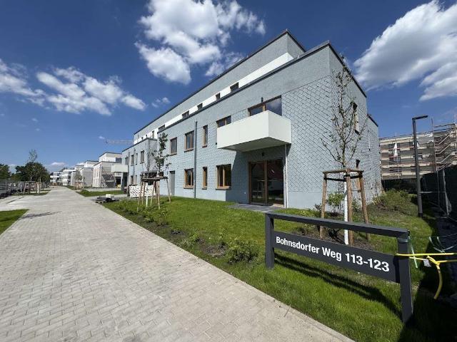 Neubau in Altglienicke – modernes Wohnen im Grünen