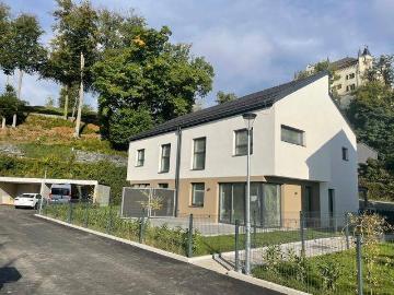 Haus for sale in 9020 - Parkplatz, Heizung