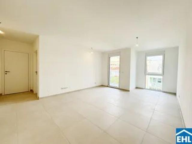 Neubau: Moderne 2 Zimmer Wohnung mit Balkon & Tiefgarage