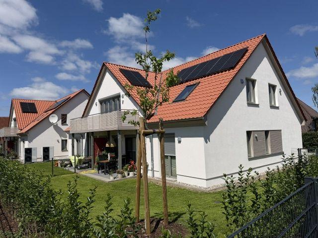 Neubau! Moderne Wohnung mit Seeblick in Mühl Rosin