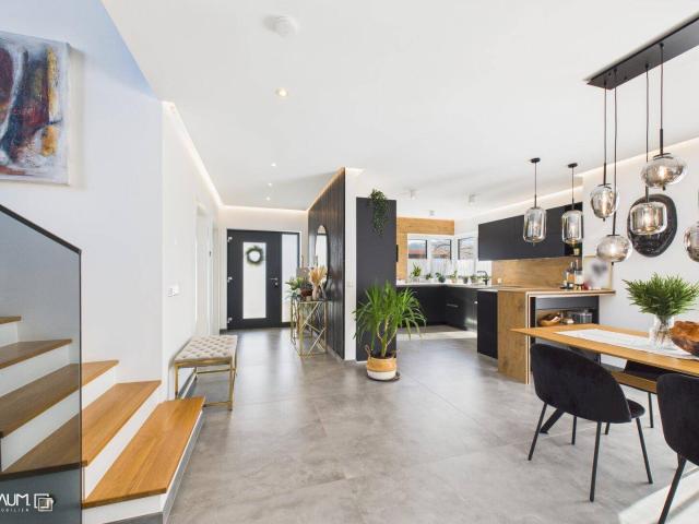 NEUBAU: Modernes Einfamilienhaus in sonniger Lage